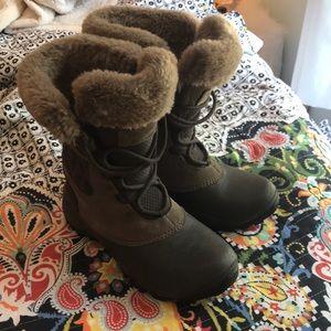 Columbia Snow Boots